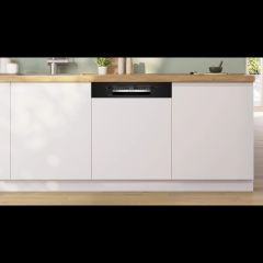 Bosch SMI2HTB02G Semi-Integrated Dishwasher