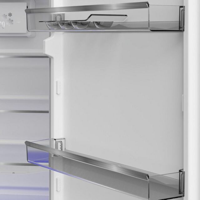 Blomberg KGM4574V 54cm 50/50 Frost Free Fridge Freezer - White
